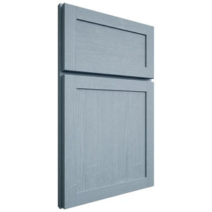 Shiloh Cabinetry Full Overlay Malibu White Oak Quarter Sawn Sky Door