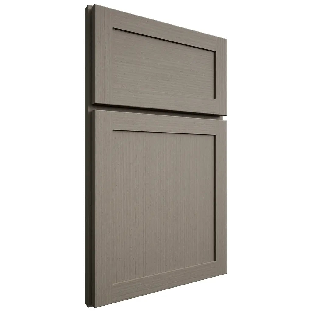 Shiloh Cabinetry Full Overlay Malibu White Oak Rift Cut Thyme Door