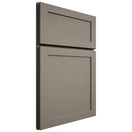Shiloh Cabinetry Full Overlay Malibu White Oak Rift Cut Thyme Door