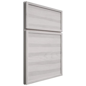 Shiloh Cabinetry Full Overlay Napa Horizontal Hickory Plain Cut Cotton Door