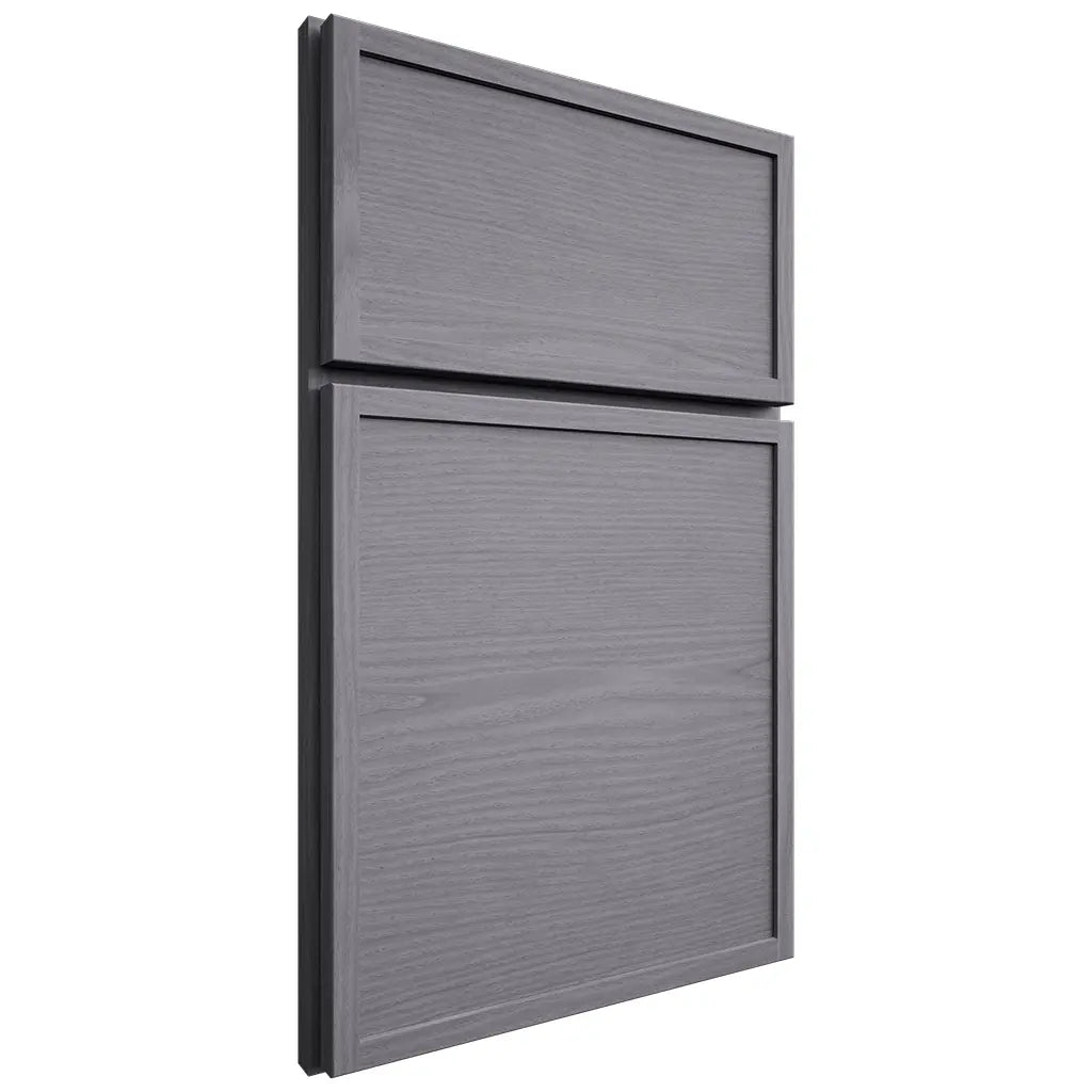 Shiloh Cabinetry Full Overlay Napa Horizontal White Oak Plain Cut Cadet Door