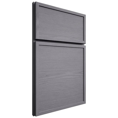 Shiloh Cabinetry Full Overlay Napa Horizontal White Oak Plain Cut Cadet Door