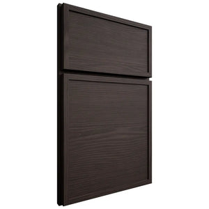Shiloh Cabinetry Full Overlay Napa Horizontal White Oak Plain Cut Morel Door