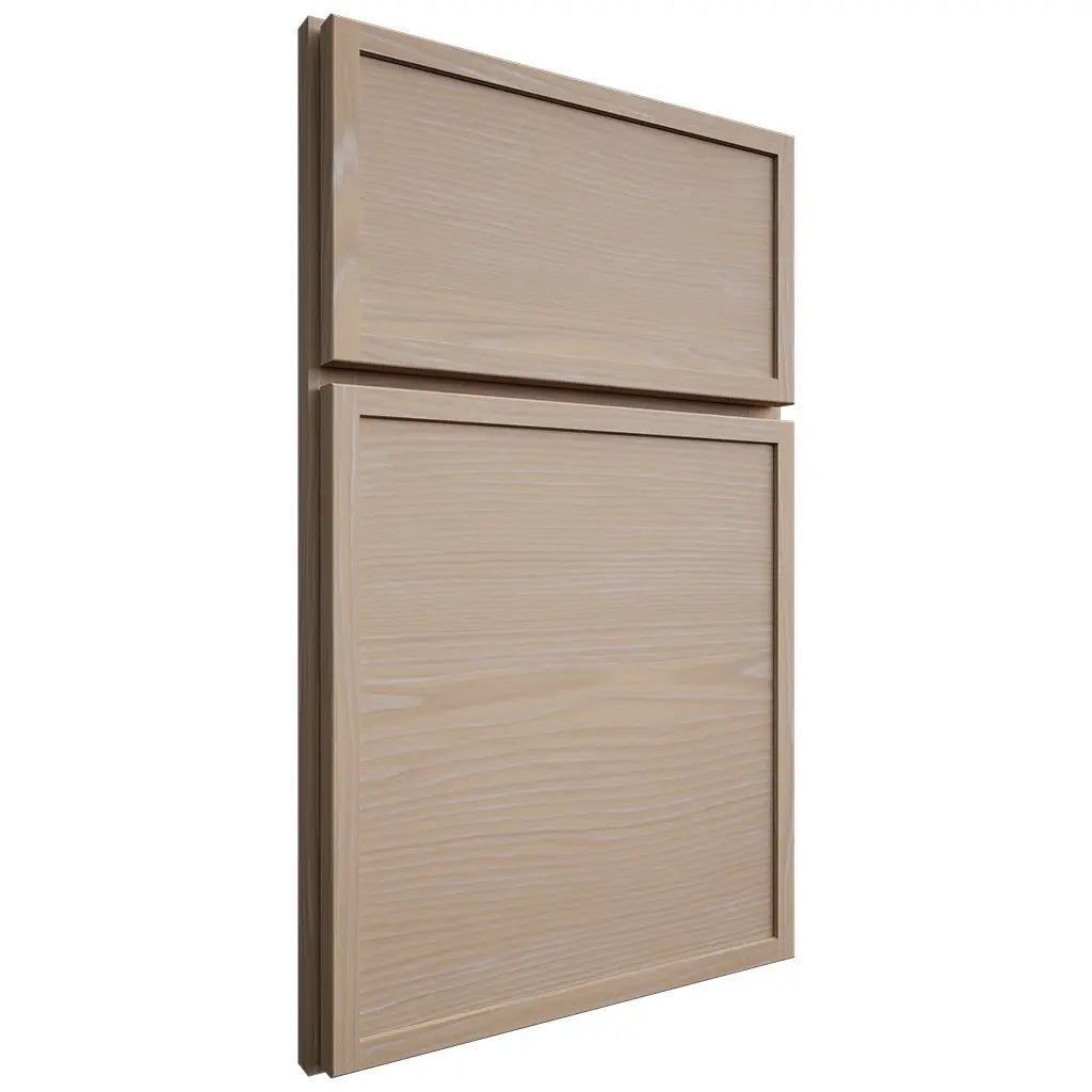 Shiloh Cabinetry Full Overlay Napa Horizontal White Oak Plain Cut Straw Door
