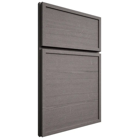 Shiloh Cabinetry Full Overlay Napa Horizontal White Oak Quarter Sawn Flagstone Door