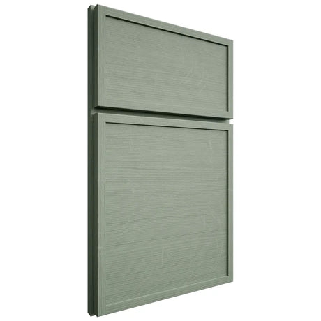 Shiloh Cabinetry Full Overlay Napa Horizontal White Oak Quarter Sawn Moss Door