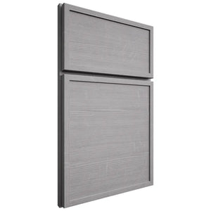 Shiloh Cabinetry Full Overlay Napa Horizontal White Oak Quarter Sawn Stratus Door