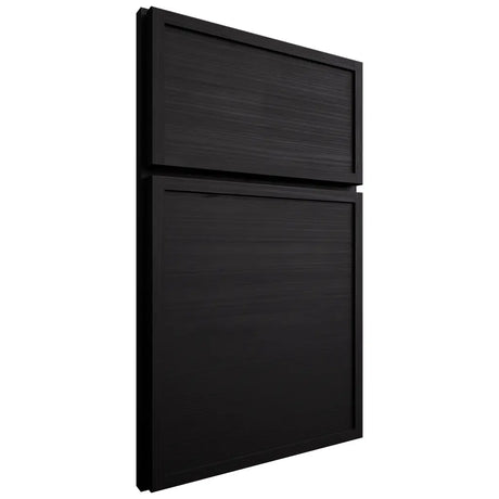 Shiloh Cabinetry Full Overlay Napa Horizontal White Oak Rift Cut Ink Door