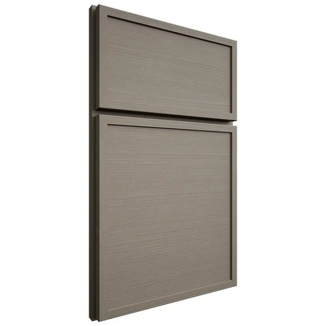 Shiloh Cabinetry Full Overlay Napa Horizontal White Oak Rift Cut Thyme Door