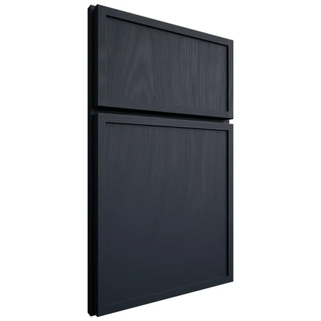 Shiloh Cabinetry Full Overlay Napa Vertical Poplar Plain Cut Hudson Door