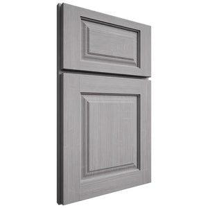 Shiloh Cabinetry Full Overlay Oxford White Oak Quarter Sawn Stratus Door
