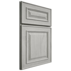 Shiloh Cabinetry Full Overlay Portland Poplar Plain Cut Stratus Door