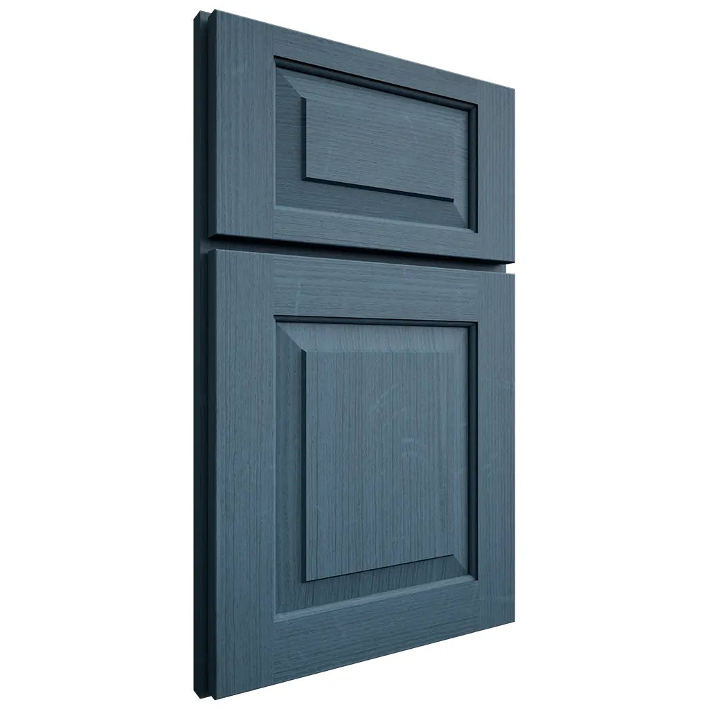 Shiloh Cabinetry Full Overlay Richmond White Oak Quarter Sawn Hudson Door
