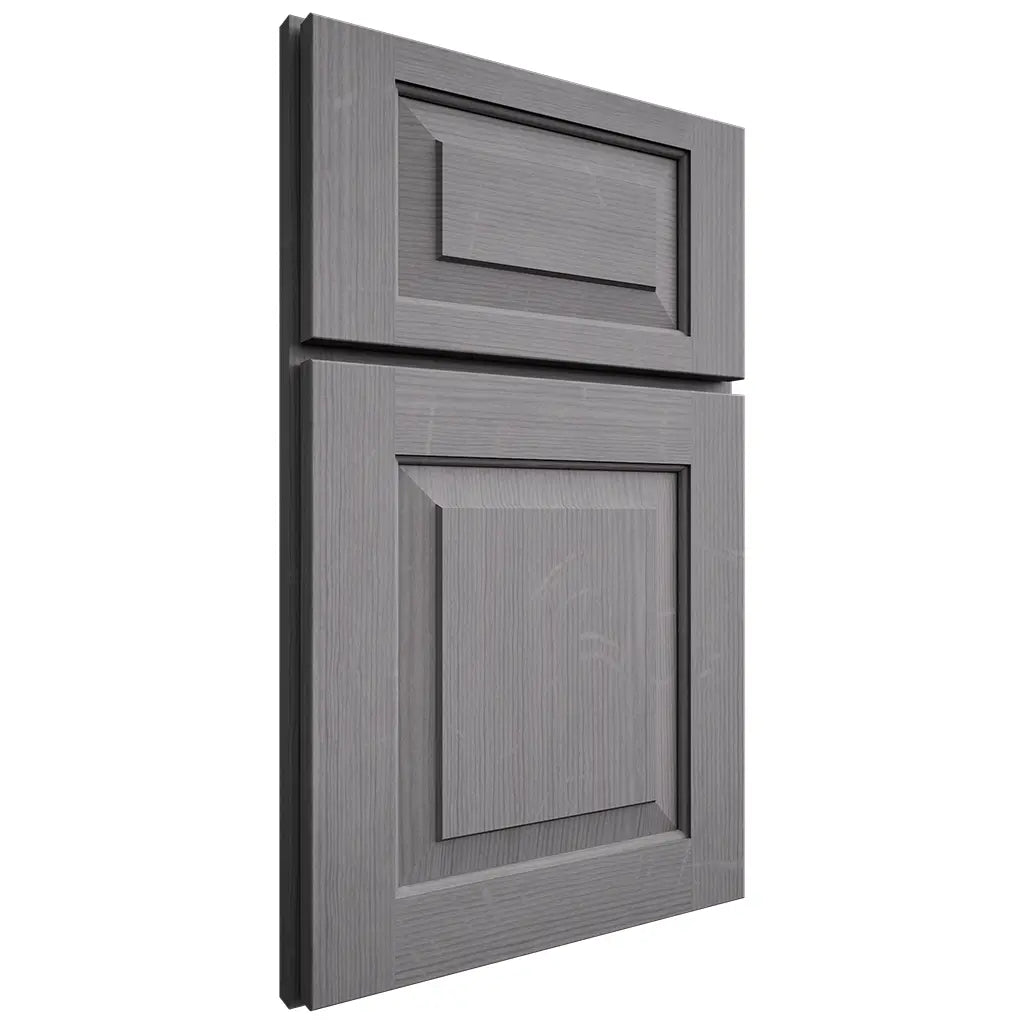 Shiloh Cabinetry Full Overlay Richmond White Oak Quarter Sawn Sterling Door