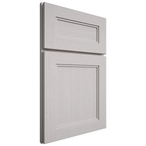 Shiloh Cabinetry Full Overlay Scottsdale White Oak Quarter Sawn Cotton Door