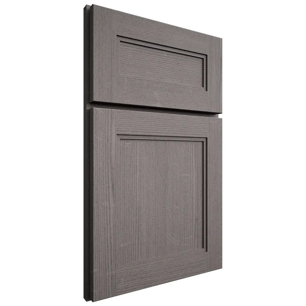 Shiloh Cabinetry Full Overlay Scottsdale White Oak Quarter Sawn Flagstone Door