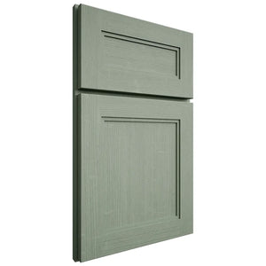 Shiloh Cabinetry Full Overlay Scottsdale White Oak Quarter Sawn Moss Door