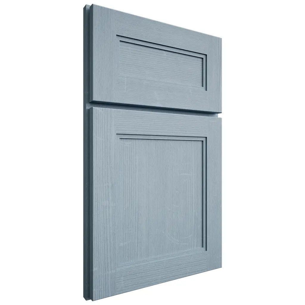 Shiloh Cabinetry Full Overlay Scottsdale White Oak Quarter Sawn Sky Door