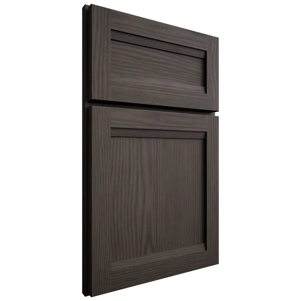 Shiloh Cabinetry Full Overlay Somerset White Oak Plain Cut Creekside Door