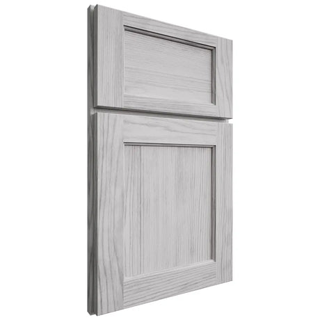 Shiloh Cabinetry Full Overlay Square Flat Walnut Plain Cut Stratus Door