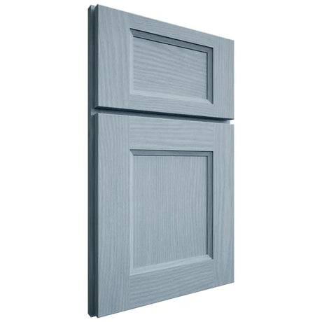 Shiloh Cabinetry Full Overlay Statesville White Oak Plain Cut Sky Door