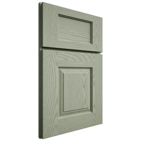 Shiloh Cabinetry Full Overlay Summit Red Oak Plain Cut Moss Door