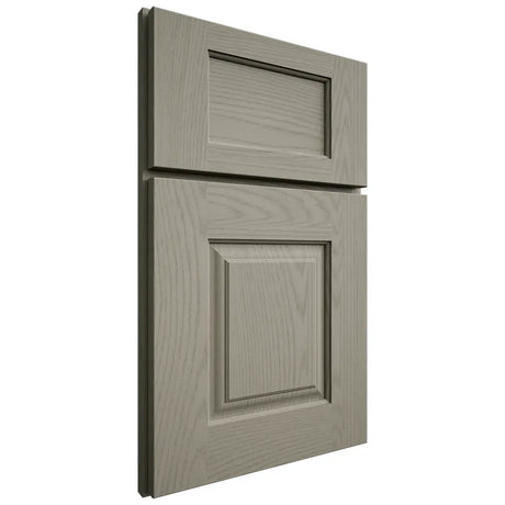 Shiloh Cabinetry Full Overlay Summit Red Oak Plain Cut Thyme Door