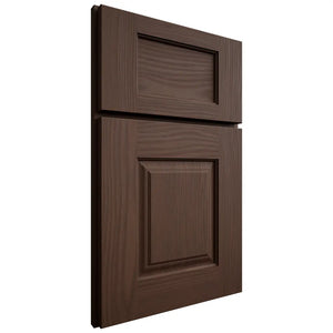 Shiloh Cabinetry Full Overlay Summit White Oak Plain Cut Braun Door