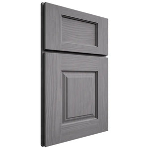 Shiloh Cabinetry Full Overlay Summit White Oak Plain Cut Sterling Door
