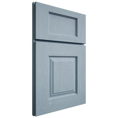 Shiloh Cabinetry Full Overlay Summit White Oak Quarter Sawn Sky Door
