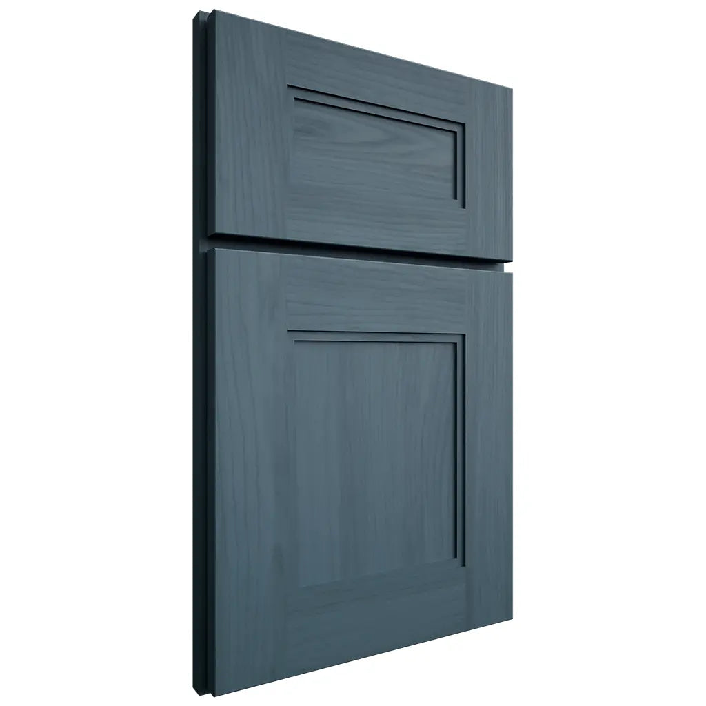 Shiloh Cabinetry Full Overlay Tahoe Hickory Plain Cut Hudson Door