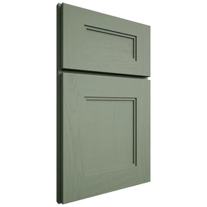 Shiloh Cabinetry Full Overlay Tahoe Poplar Plain Cut Moss Door
