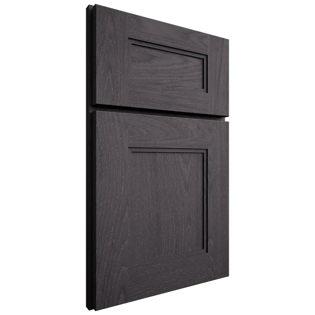 Shiloh Cabinetry Full Overlay Tahoe Red Oak Plain Cut Harbor Door