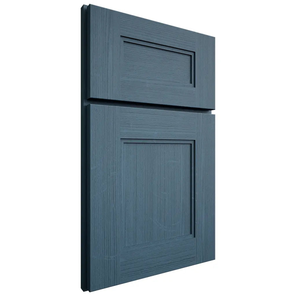 Shiloh Cabinetry Full Overlay Tahoe White Oak Quarter Sawn Hudson Door