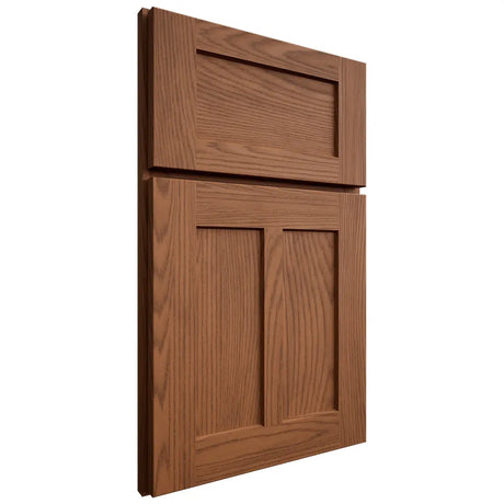 Shiloh Cabinetry Full Overlay Wilmington Red Oak Plain Cut Braun Door