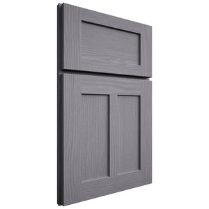 Shiloh Cabinetry Full Overlay Wilmington White Oak Plain Cut Cadet Door