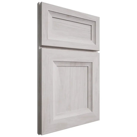 Shiloh Cabinetry Full Overlay Windsor Alder Plain Cut Cotton Door