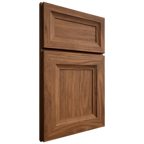 Shiloh Cabinetry Full Overlay Windsor Cherry Plain Cut Carob Door