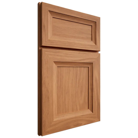 Shiloh Cabinetry Full Overlay Windsor Cherry Plain Cut Medium Door