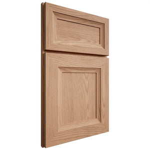 Shiloh Cabinetry Full Overlay Windsor Red Oak Plain Cut Natural Door