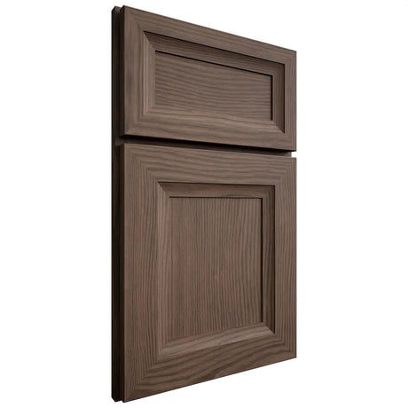 Shiloh Cabinetry Full Overlay Windsor White Oak Plain Cut Mineral Door