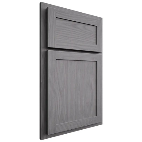 Shiloh Cabinetry Partial Overlay Malibu White Oak Plain Cut Sterling Door