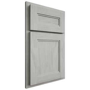 Shiloh Cabinetry Partial Overlay Scottsdale Poplar Plain Cut Stratus Door