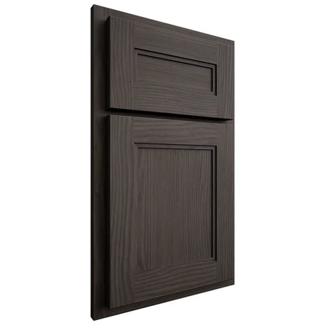 Shiloh Cabinetry Partial Overlay Scottsdale White Oak Plain Cut Creekside Door