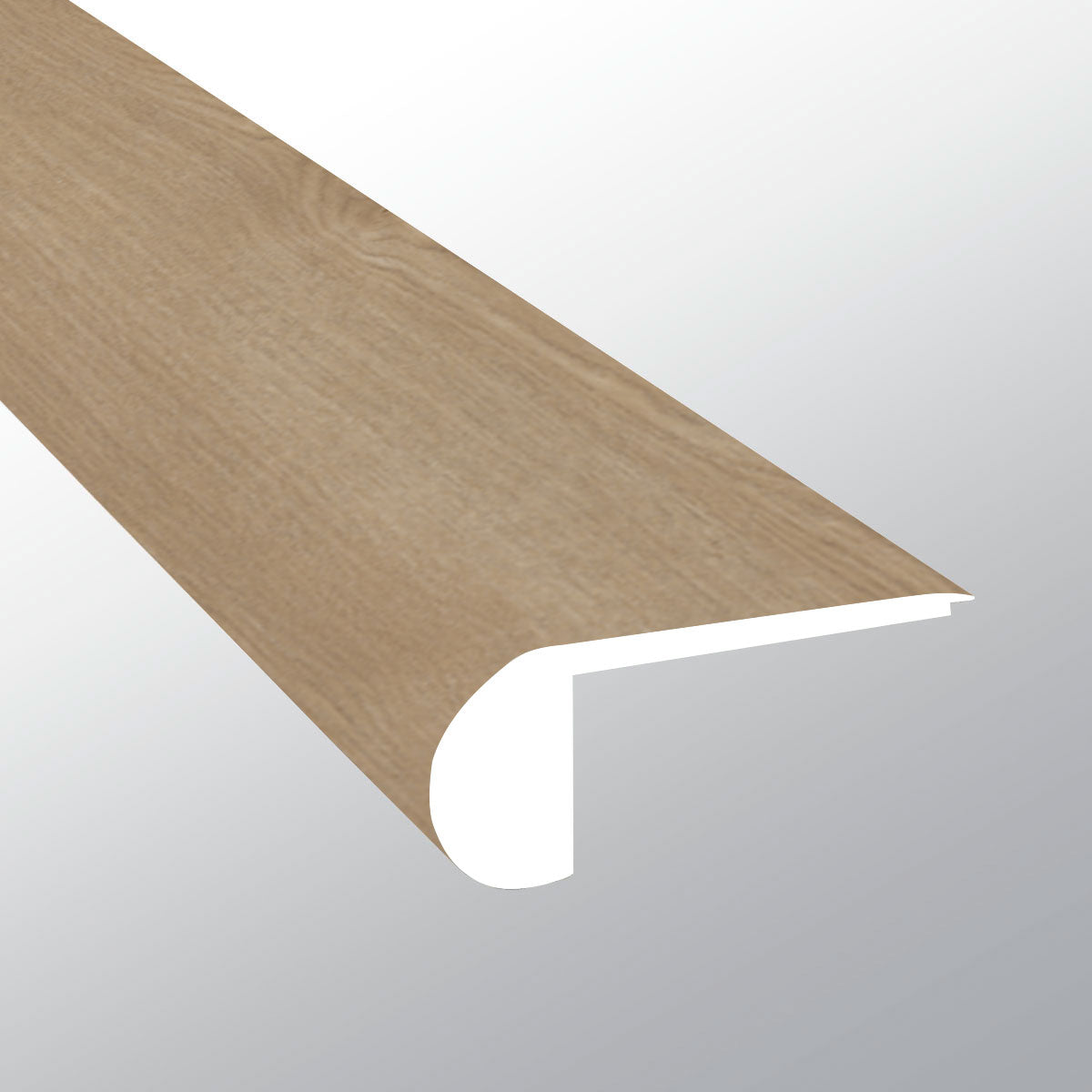 Bozeman (NARIZ DE ESCALÓN AL RAS [Madera • Ultramate • Medio] - LVT * MOLDURA DE VINILO DE LUJO) | 2 3/4" X 3/4" X 94"