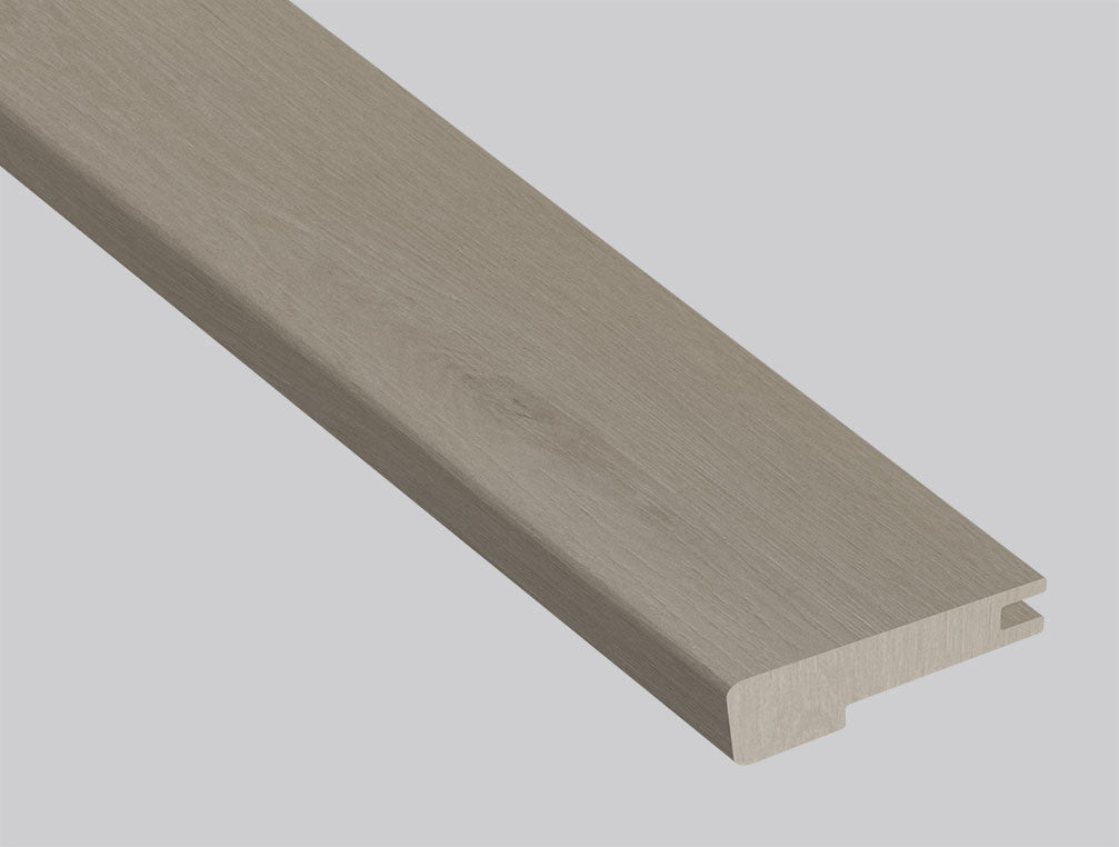 Driftway (escalera con borde suavizado [Madera • Mate • Claro] - LVT * moldura de vinilo de lujo) | 2 3/4" x 3/4" x 94"