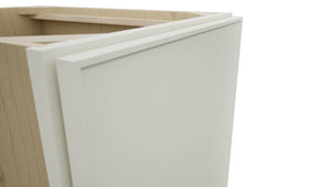 Fabuwood Echo Dove B18FD Base Full Door Cabinet, Detail View