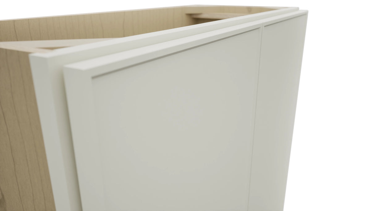 Fabuwood Echo Dove B30FD-12D Base Full Door Cabinet, Detail View