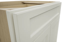 Fabuwood Fusion Dove B30 Base Standard Cabinet, Detail View