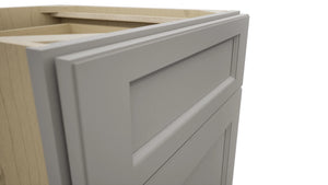 Fabuwood Fusion Nickel B21 Base Standard Cabinet, Detail View